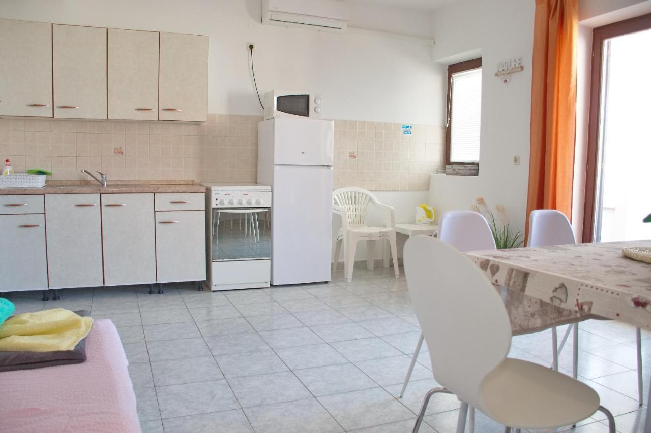 Apartments Summersong Novalja Dış mekan fotoğraf