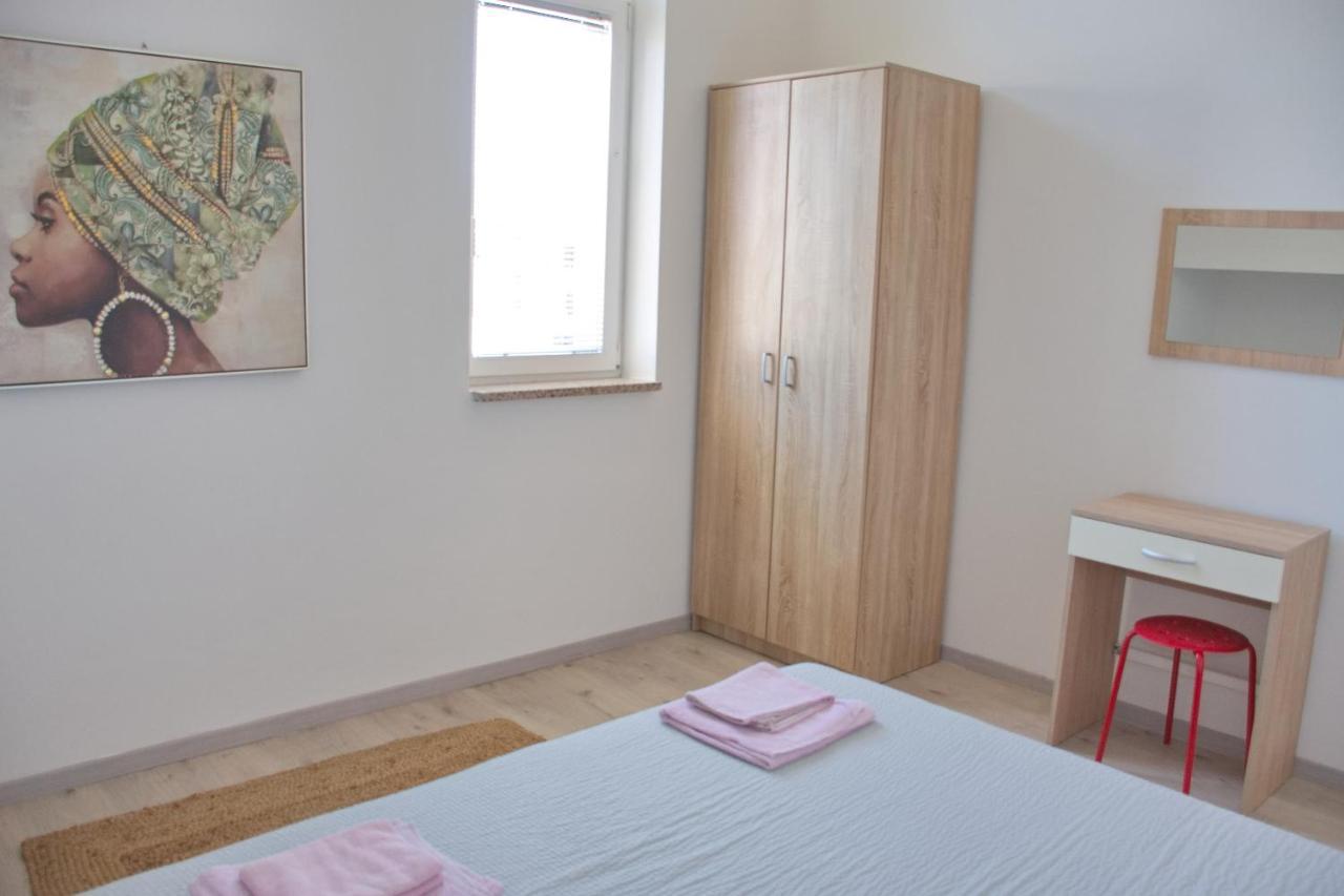 Apartments Summersong Novalja Dış mekan fotoğraf